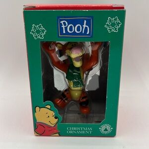 DISNEY WINNIE THE POOH CHRISTMAS ORNAMENT – TIGGER HOLIDAY FIGURINE